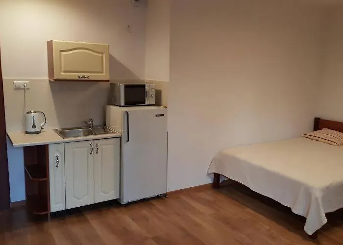 Goscinne Krystyna בית אירוח סיאנוז'טי